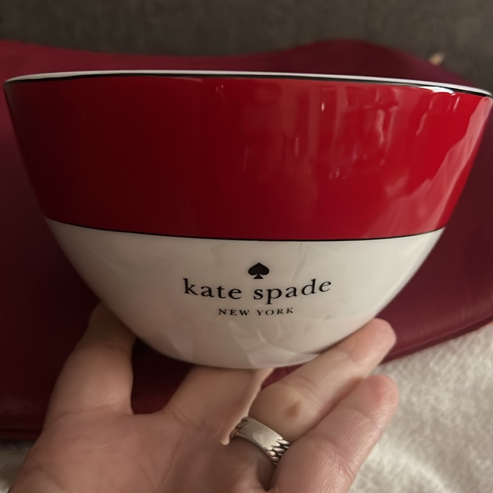 RARE KATE SPADE ♠️ Rutherford Circle Red All Purpose Bowl NWT